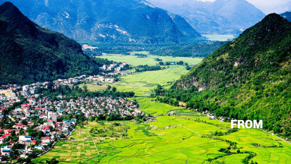 Mai Chau Private Tour: Gorgeous Valley & Culture Exploration