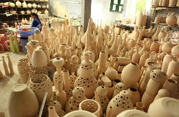 Dong Ho, But Thap, Bat Trang: Artistic & Spiritual Discovery