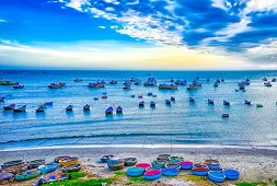 HCMC Package 7D6N – Stunning & Romantic City, Muine, Dalat