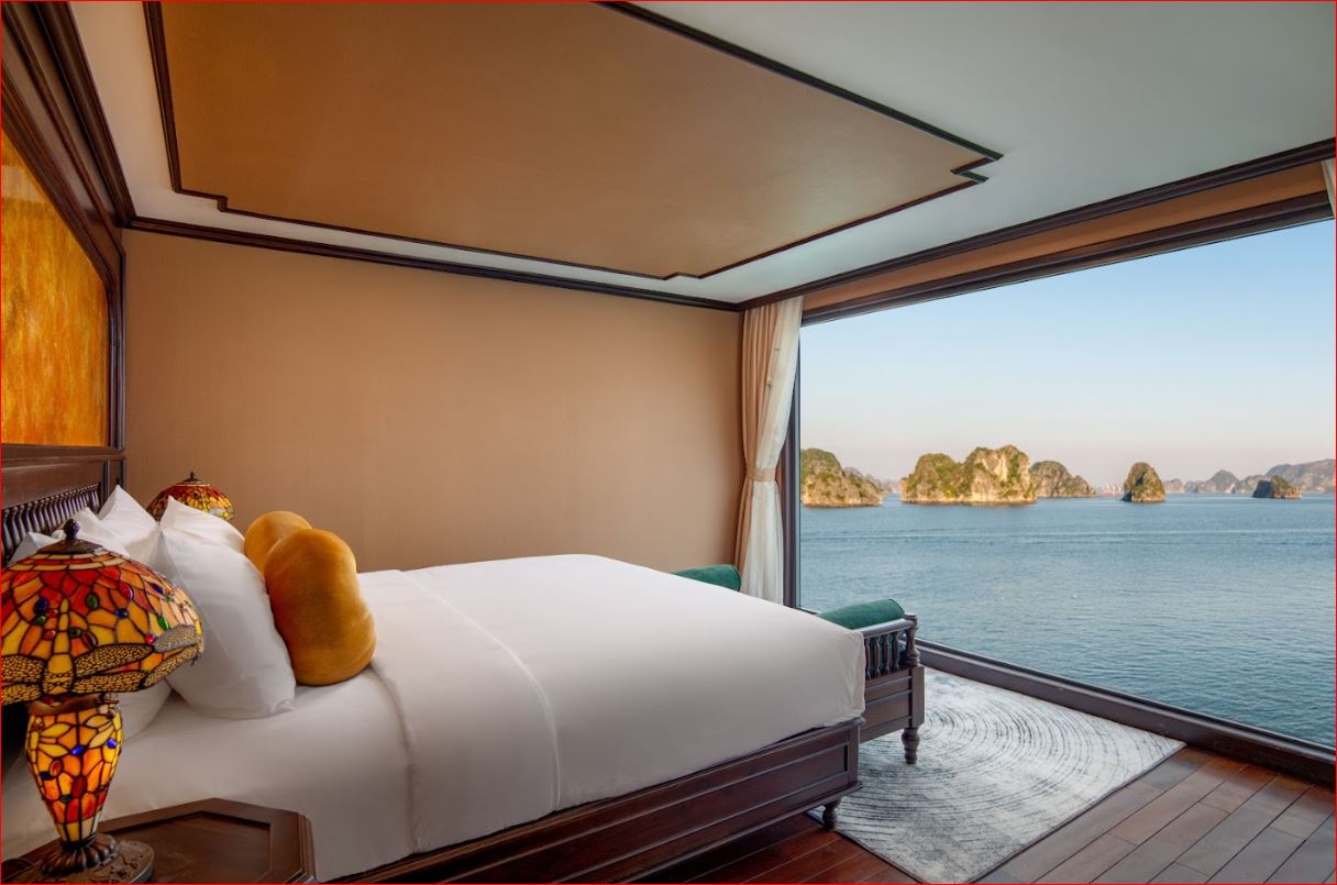 Indochine Grand Luxury Cruise: 5.5-Star Lan Ha Bay (2-3 Days)