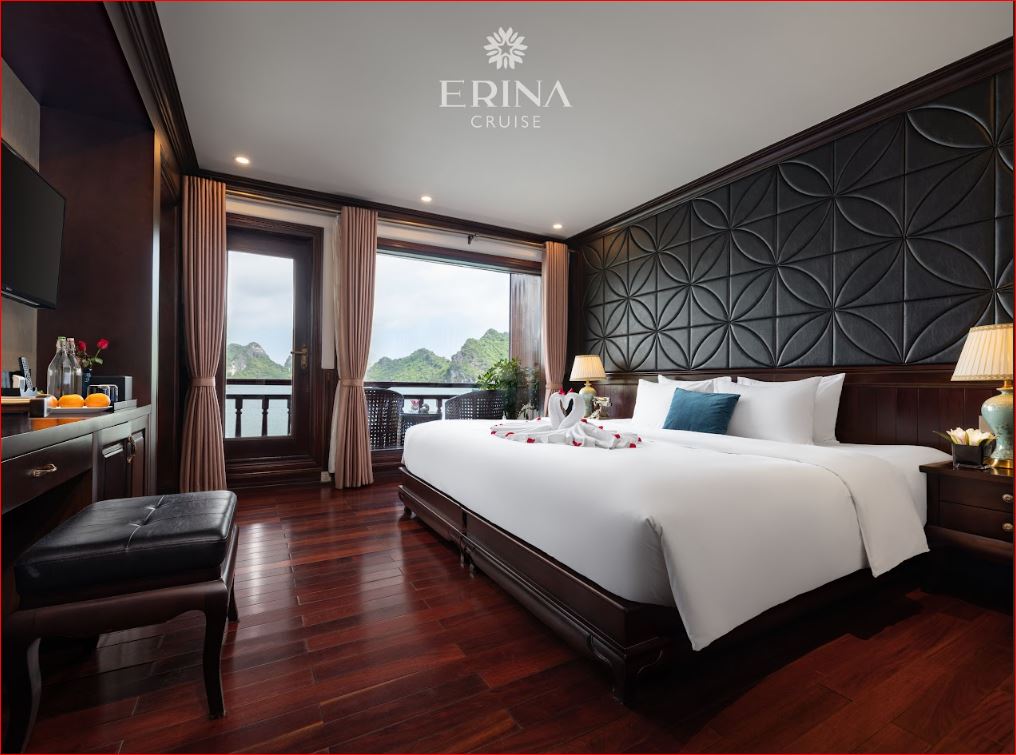 Erina Cruise: 5-Star Luxury Superyacht in Lan Ha Bay