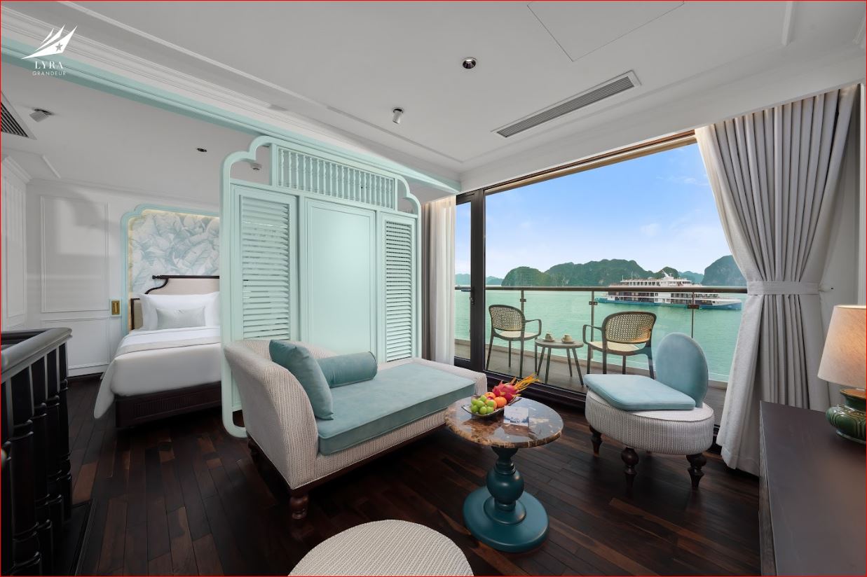 Lyra Grandeur Cruise: 6-Star Luxury Superyacht in Lan Ha Bay