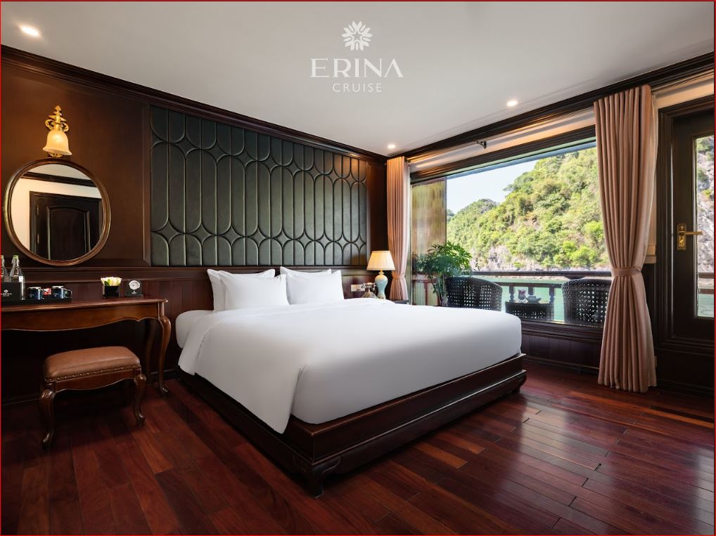 Erina Cruise: 5-Star Luxury Superyacht in Lan Ha Bay