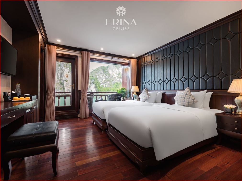 Erina Cruise: 5-Star Luxury Superyacht in Lan Ha Bay