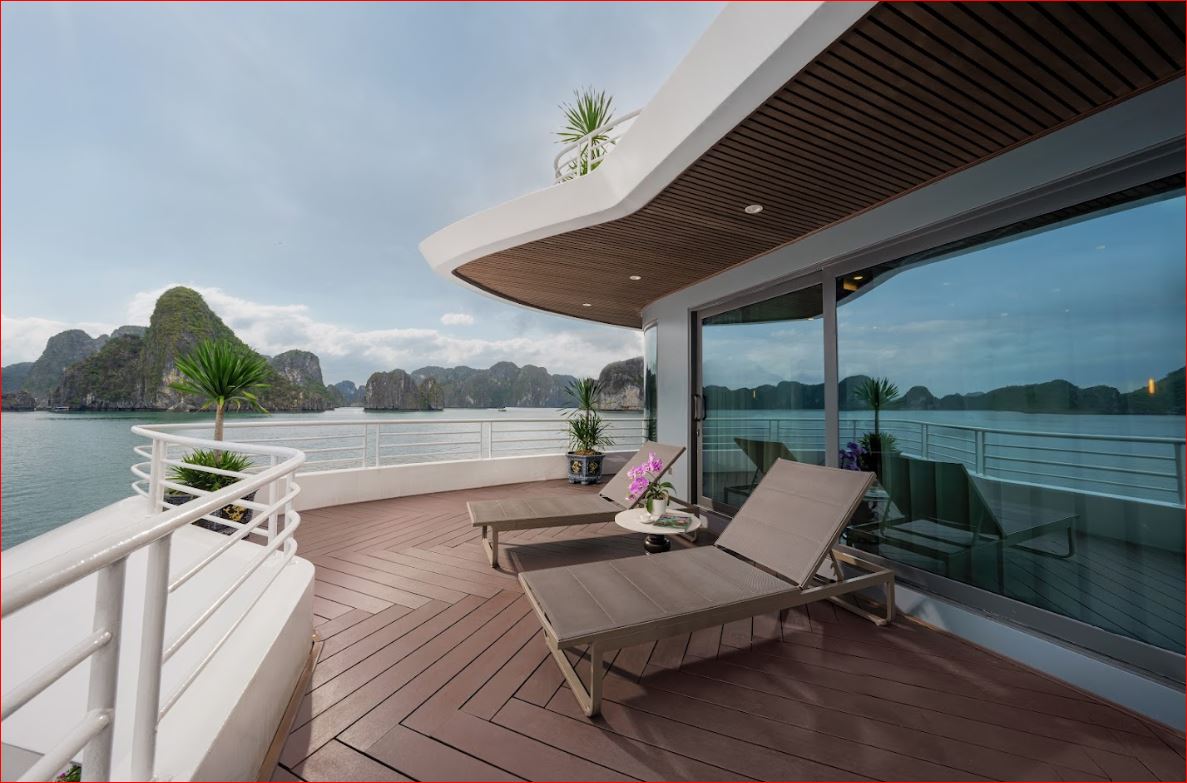 Catherine Cruise: 6-Star Luxury Superyacht in Ha Long Bay