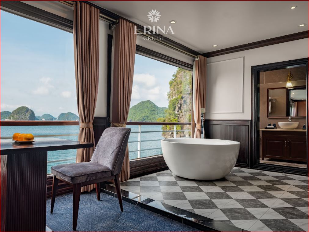 Erina Cruise: 5-Star Luxury Superyacht in Lan Ha Bay