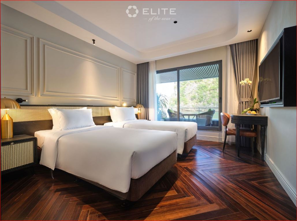 Elite of the Seas: 6 Star Luxury Cruise in Lan Ha Bay