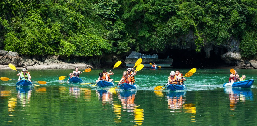 Victory Star Cruise: 5-Star Classic Wonder in Ha Long Bay