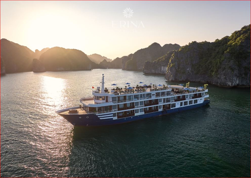 Erina Cruise: 5-Star Luxury Superyacht in Lan Ha Bay