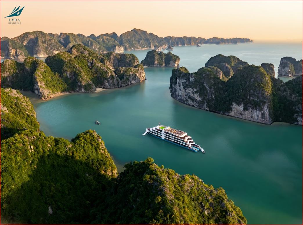 Lyra Grandeur Cruise: 6-Star Luxury Superyacht in Lan Ha Bay