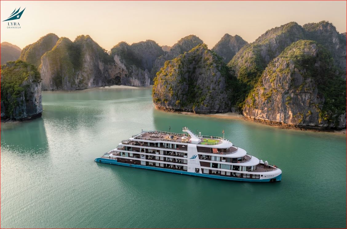 Lyra Grandeur Cruise: 6-Star Luxury Superyacht in Lan Ha Bay