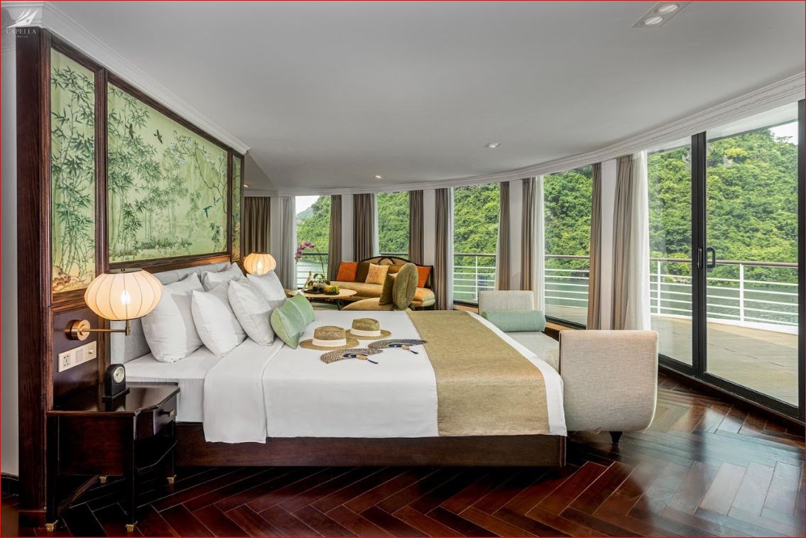 Capella Cruise: 6-Star Luxury Superyacht in Lan Ha Bay