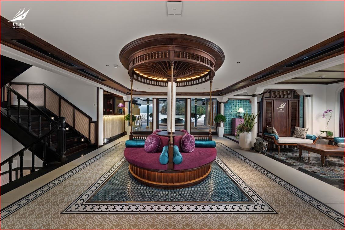 Lyra Grandeur Cruise: 6-Star Luxury Superyacht in Lan Ha Bay