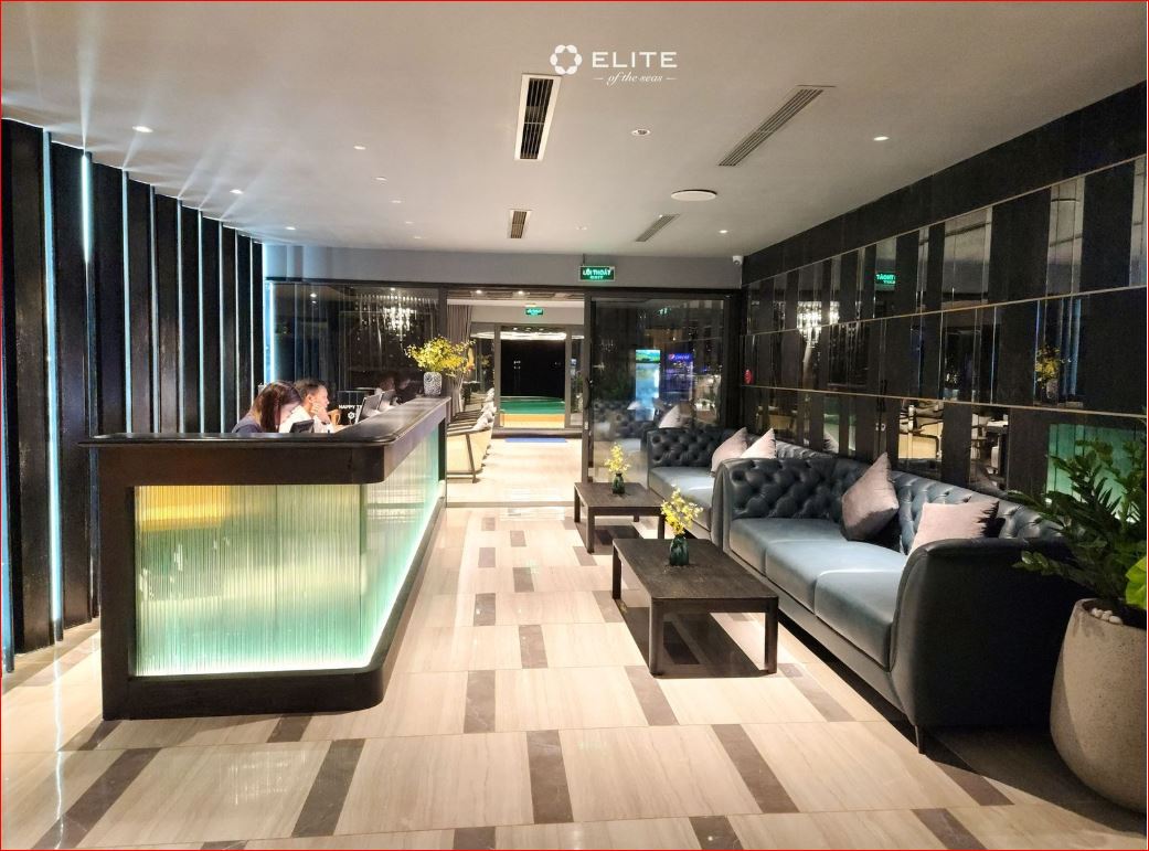 Elite of the Seas: 6 Star Luxury Cruise in Lan Ha Bay