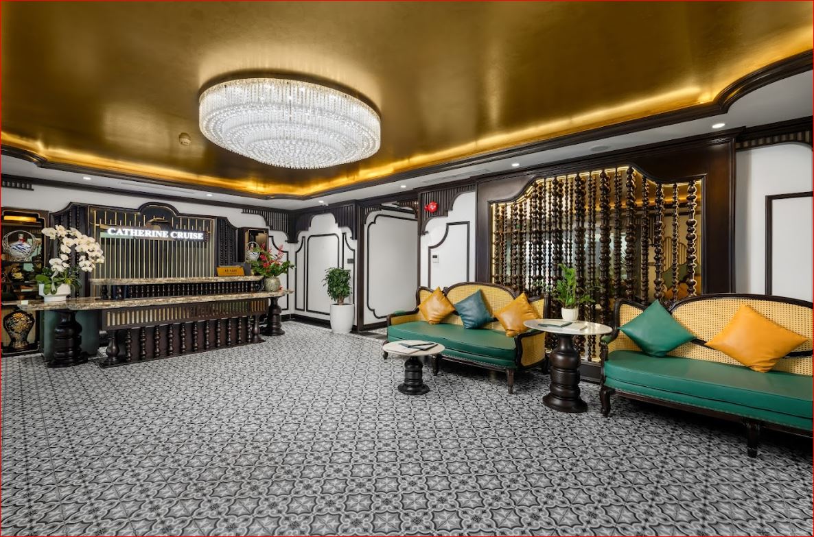 Catherine Cruise: 6-Star Luxury Superyacht in Ha Long Bay