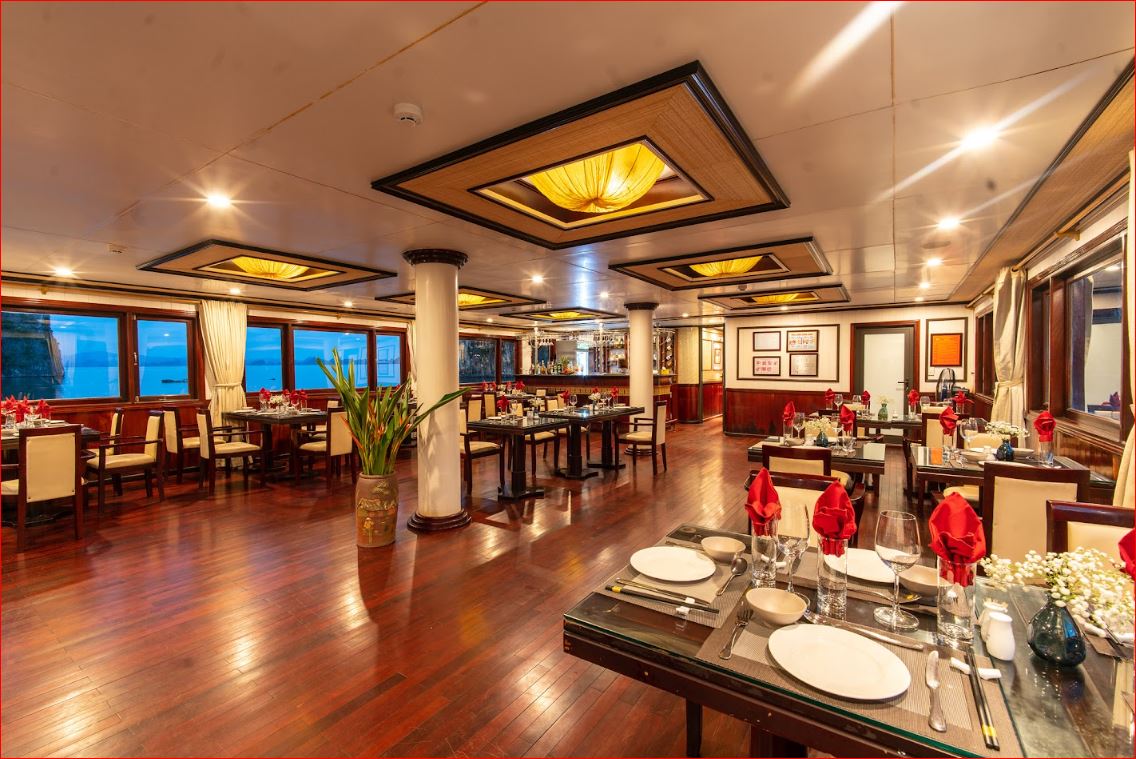 Swan 4-Star Cruise: Authentic Boutique in Bai Tu Long Bay