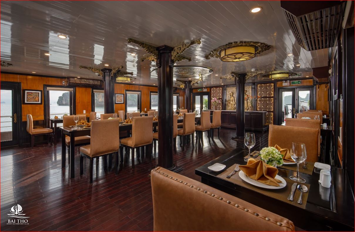 Treasure Junk: Boutique 4.5-Star Cruise in Bai Tu Long Bay