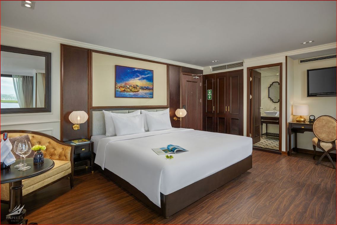 Capella Cruise: 6-Star Luxury Superyacht in Lan Ha Bay