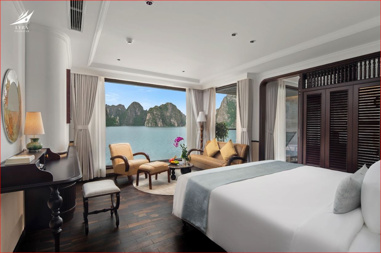Lyra Grandeur Cruise: 6-Star Luxury Superyacht in Lan Ha Bay