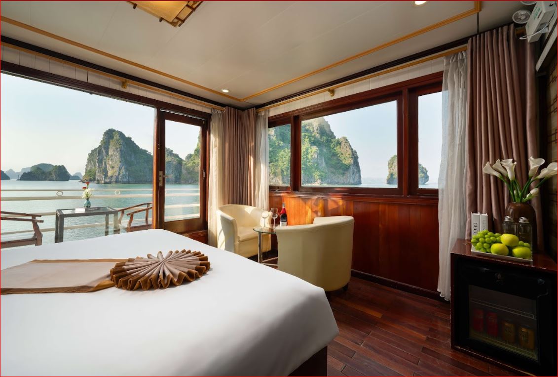 Swan 4-Star Cruise: Authentic Boutique in Bai Tu Long Bay