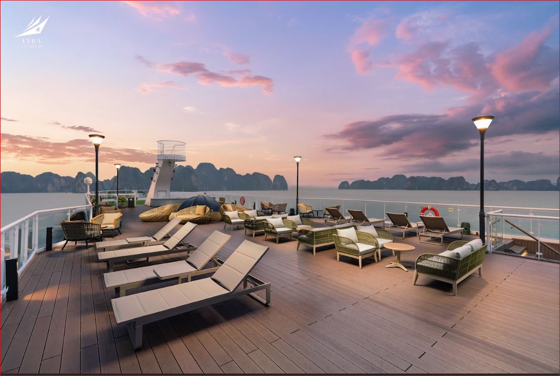Lyra Grandeur Cruise: 6-Star Luxury Superyacht in Lan Ha Bay