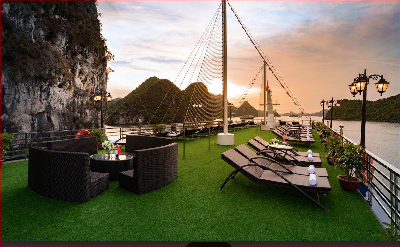 La Pandora 4.5-Star Cruise: Lan Ha Bay 2 & 3 Day Tours