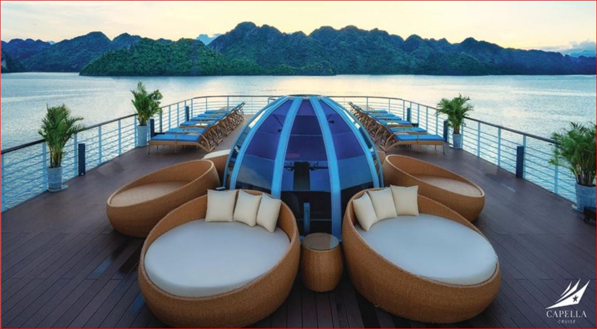 Capella Cruise: 6-Star Luxury Superyacht in Lan Ha Bay