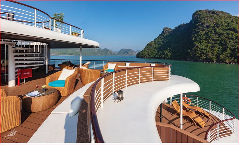 Capella Cruise: 6-Star Luxury Superyacht in Lan Ha Bay