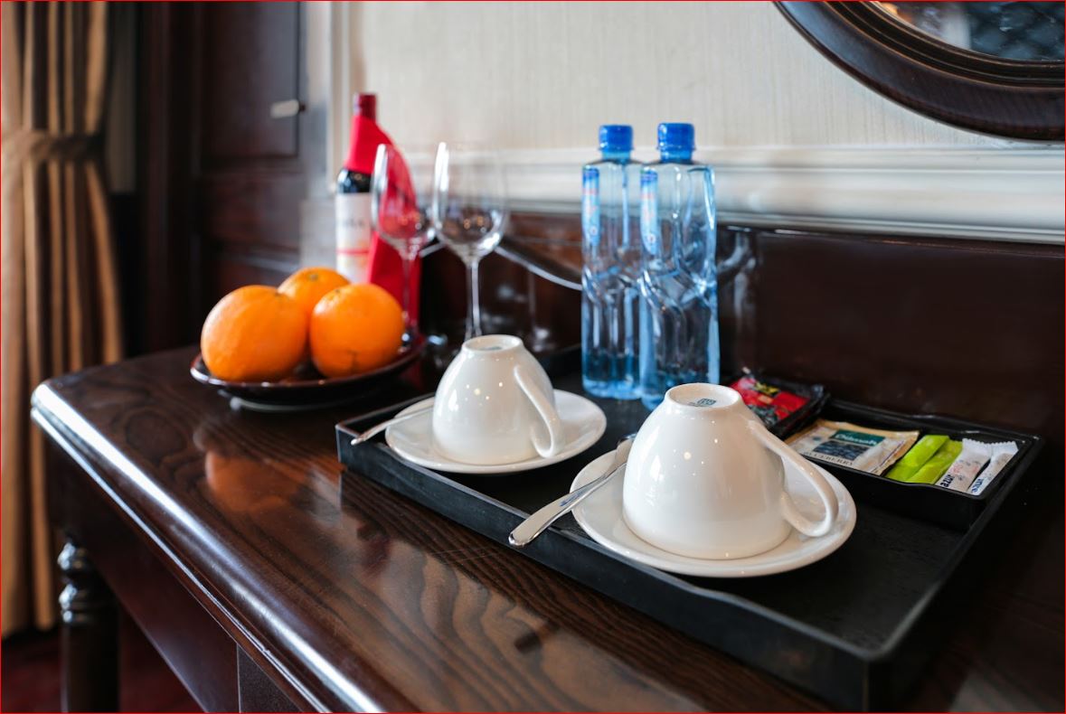 La Pandora 4.5-Star Cruise: Lan Ha Bay 2 & 3 Day Tours
