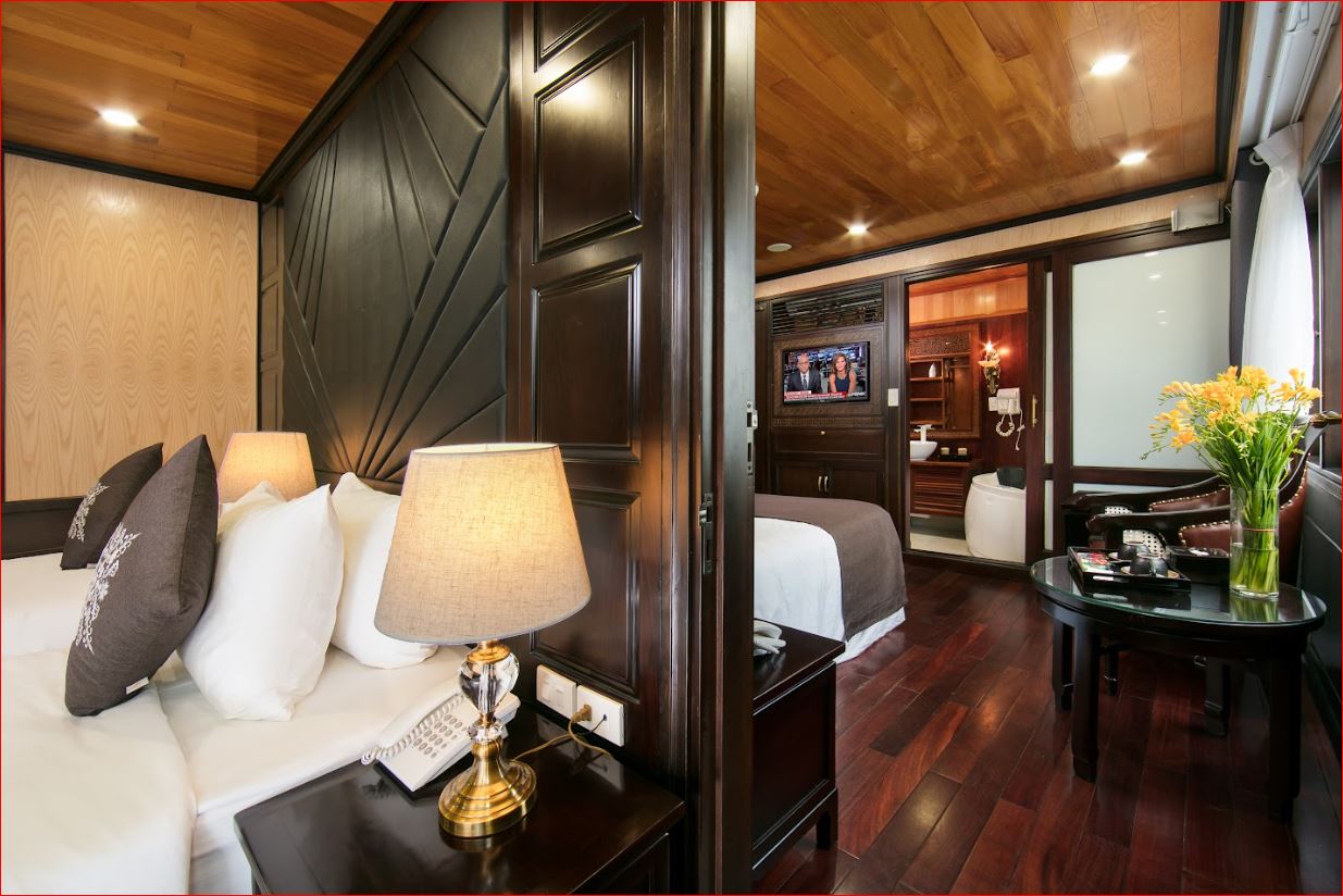 La Regina Royal: Luxury 4 Star Cruise in Ha Long Bay