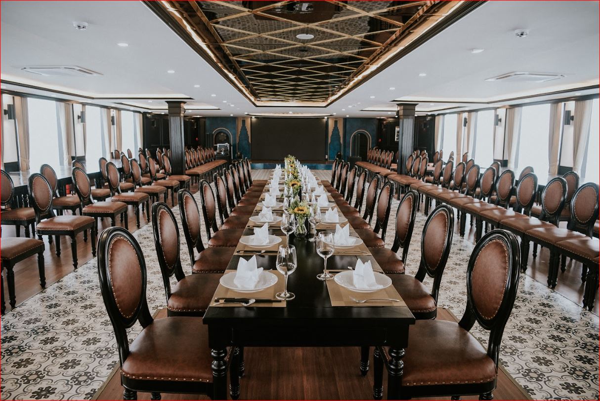 Sea Octopus Halong Bay: Luxury Culinary & Sunset Cruise