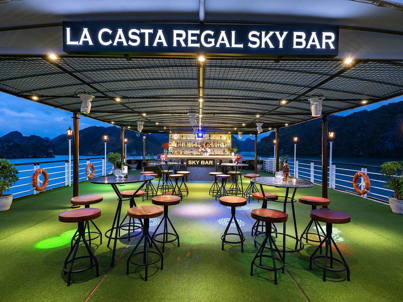 La Casta Regal 5 – Star Cruise: Exclusive Lan Ha Bay Discovery