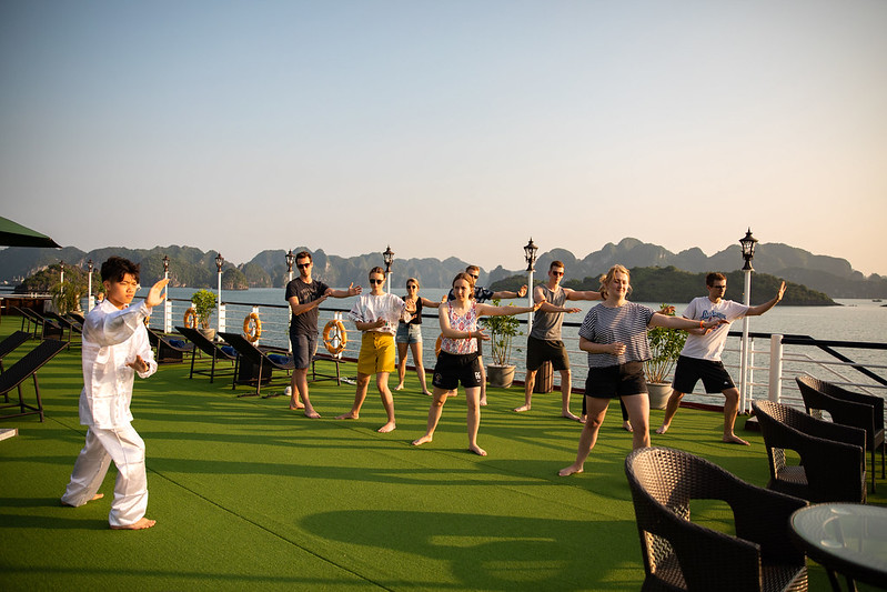 La Casta Regal 5 – Star Cruise: Exclusive Lan Ha Bay Discovery