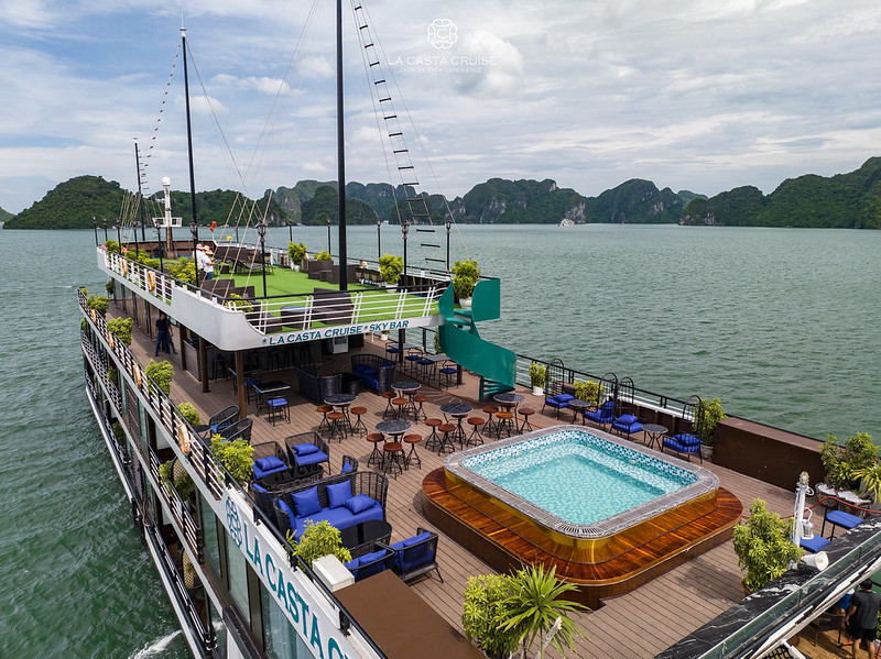 La Casta Cruise – 5-Star Luxury Lan Ha Bay Escape