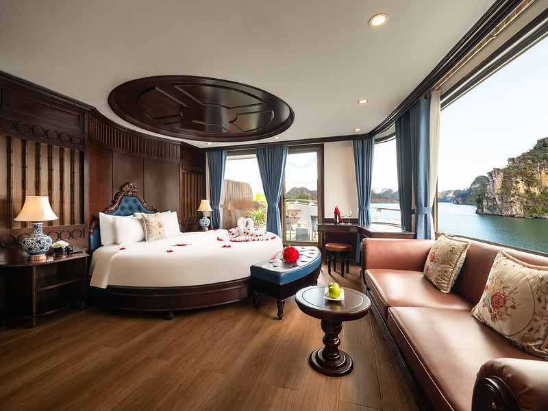 La Casta Regal 5 – Star Cruise: Exclusive Lan Ha Bay Discovery