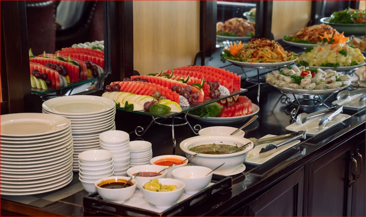 La Regina Royal: Luxury 4 Star Cruise in Ha Long Bay