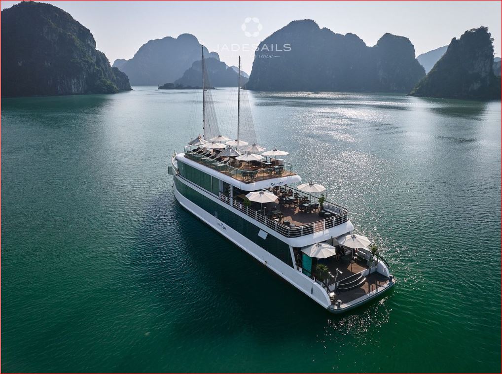 Jade Sails Lan Ha Bay: Top-Class Luxury Day Cruise