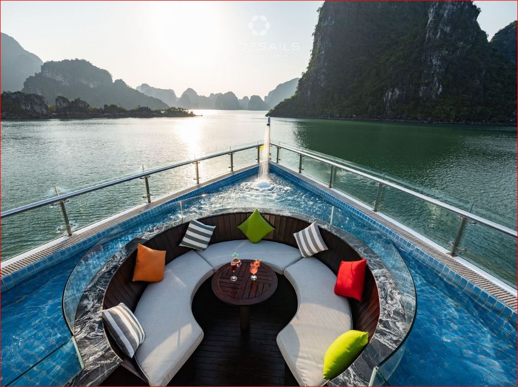 Jade Sails Lan Ha Bay: Top-Class Luxury Day Cruise