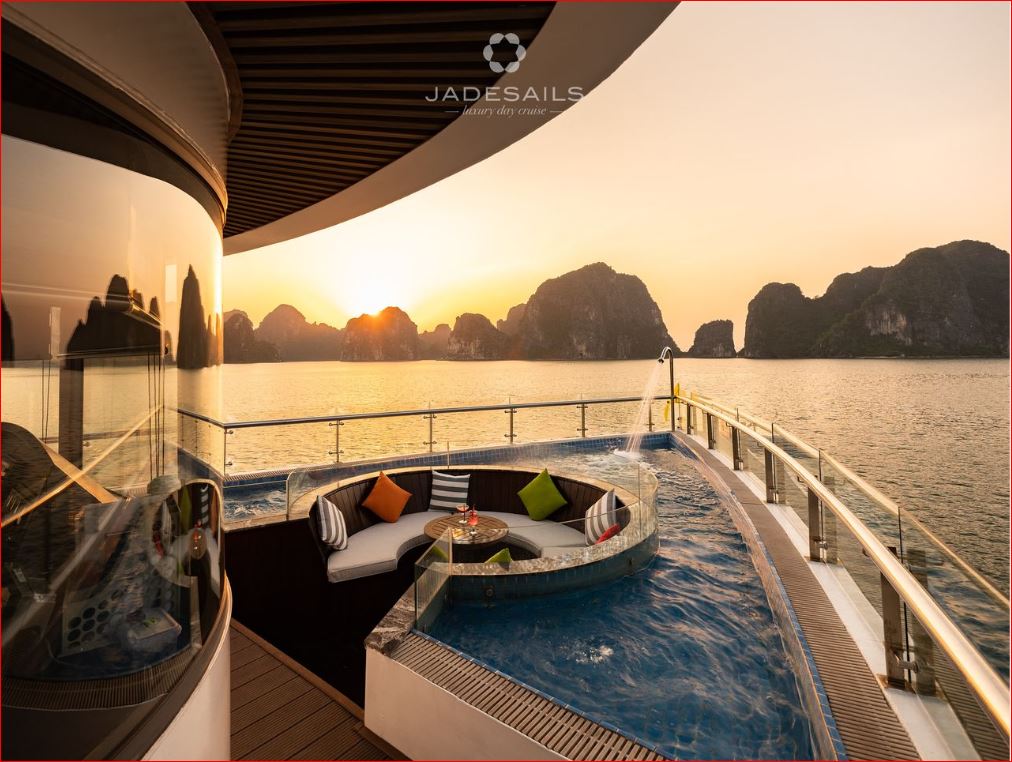 Jade Sails Lan Ha Bay: Top-Class Luxury Day Cruise