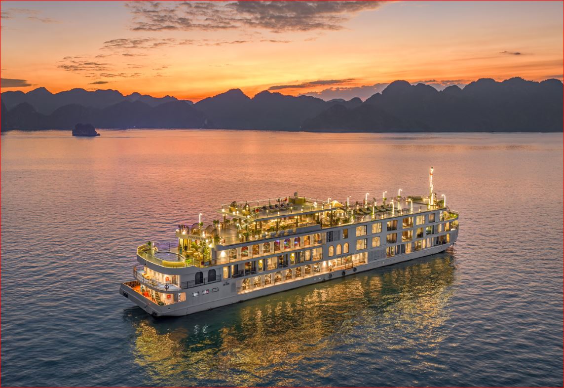 Indochine Premium – Elite Class: 6 Star Halong Bay Cruise