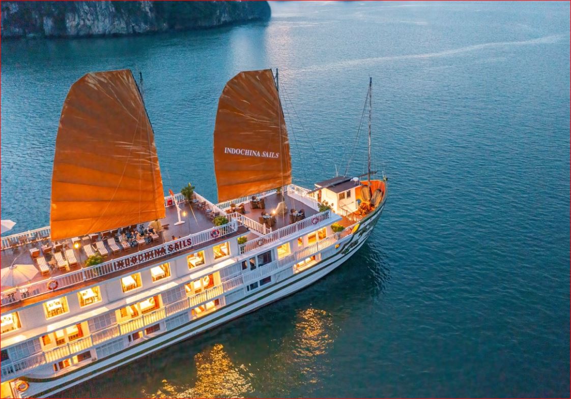 Indochina Sails: 4 Star Luxury Pioneer Ha Long Bay Cruise