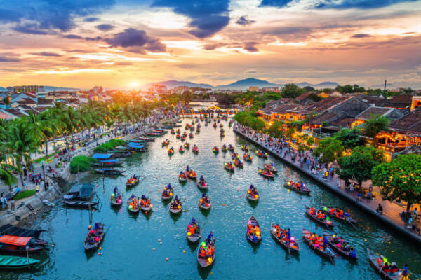 Da Nang 4D3N Tour: Hoi An, Ba Na Hills & Cham Island